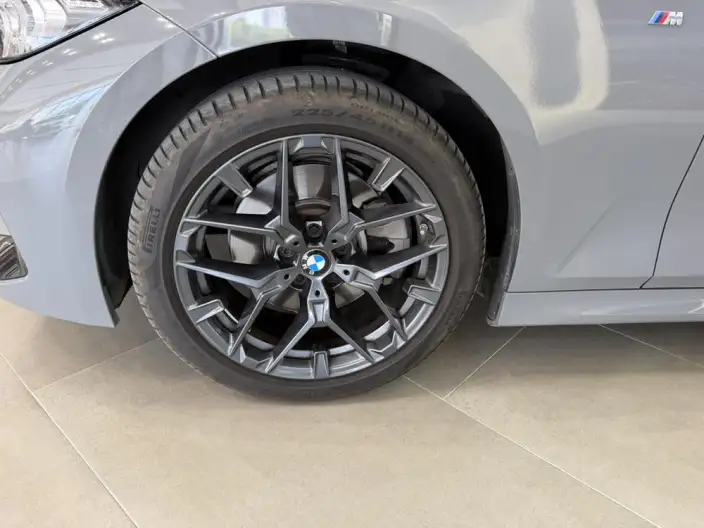 BMW 3 Series 2025 Model 330Li M Sports Night Set – фото 7
