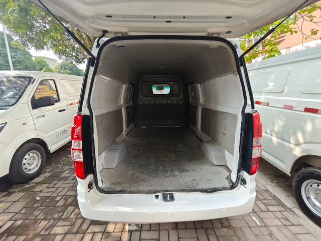 Farizon E5 2022 E5L BEV Cargo Van Gotion 38.7kWh