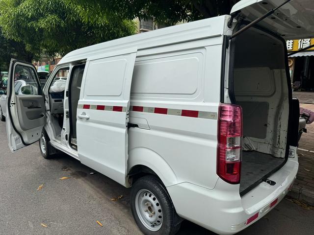 Farizon E5 2022 E5L BEV Cargo Van Gotion 38.7kWh – фото 7