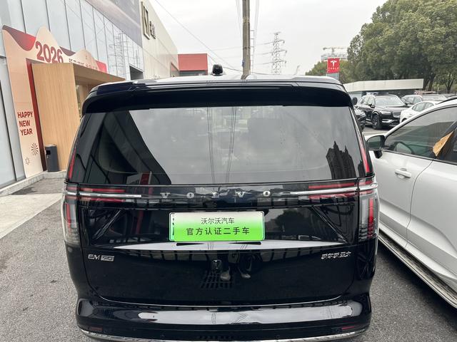 Volvo EM90 2025 Ultra 6-Seater – фото 14