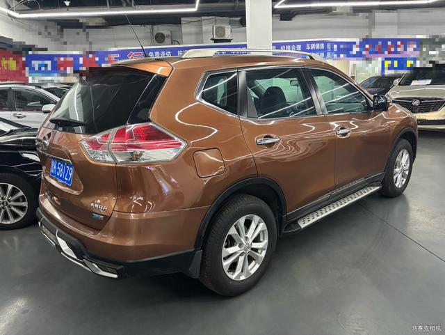 Nissan X-Trail 2014 2.0L CVT Comfort 2WD – фото 4
