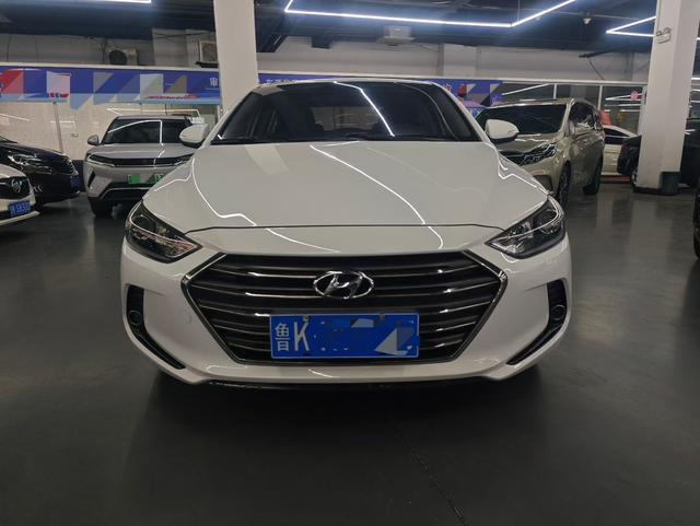 Hyundai Elantra AD 2016 1.6L Automatic Smart Elite – фото 2
