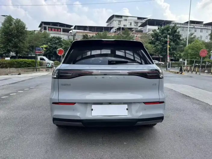 Geely Galaxy E5 2026 Model 530km Tiggo Edition – фото 6