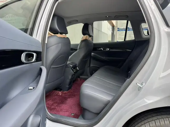 Geely Galaxy E5 2026 Model 530km Tiggo Edition – фото 10