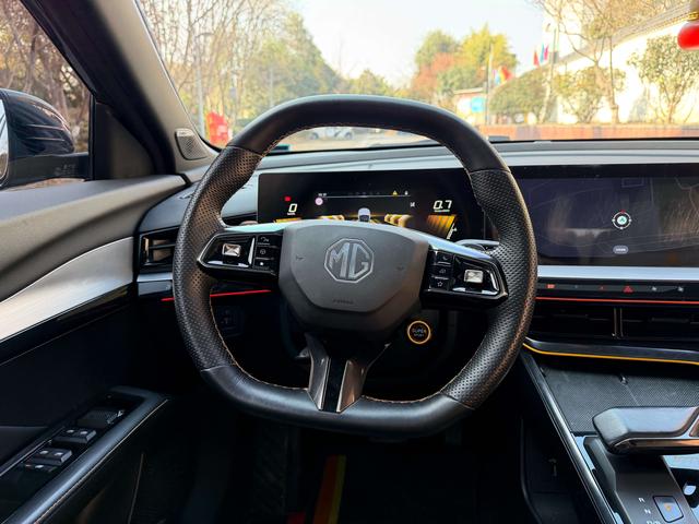 MG5 Scorpio 2022 1.5T Trophy Sport Flagship – фото 13