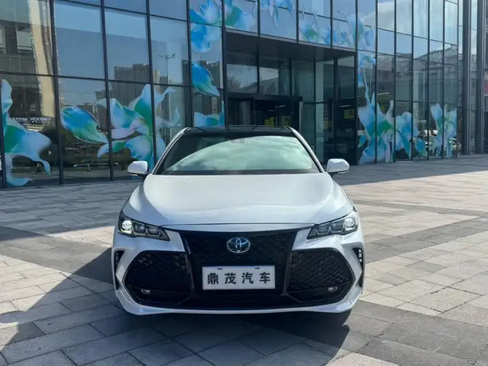 Toyota Avalon 2019 Model Hybrid 2.5L XLE Premium Edition China VI
