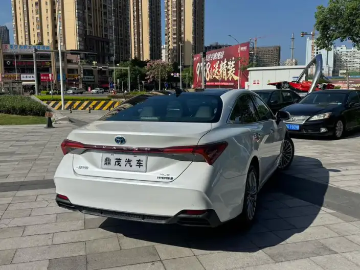 Toyota Avalon 2019 Model Hybrid 2.5L XLE Premium Edition China VI – фото 7