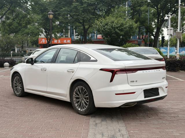 Bestune B70 2023 Third Gen 1.5T Automatic Smooth Enjoy – фото 5