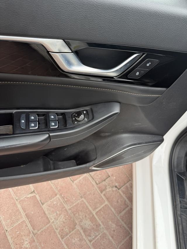 Bestune B70 2023 Third Gen 1.5T Automatic Smooth Enjoy – фото 13