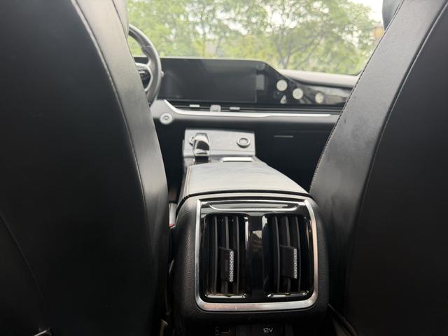 Bestune B70 2023 Third Gen 1.5T Automatic Smooth Enjoy – фото 19