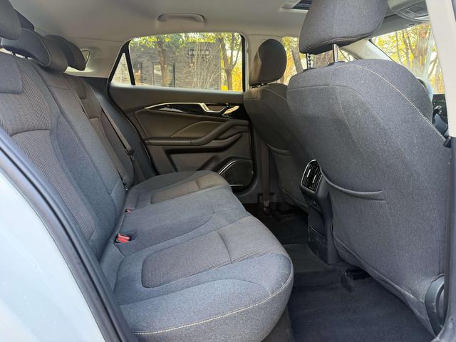 Bestune B70 2023 Third Gen 1.5T Automatic Smooth Enjoy – фото 15
