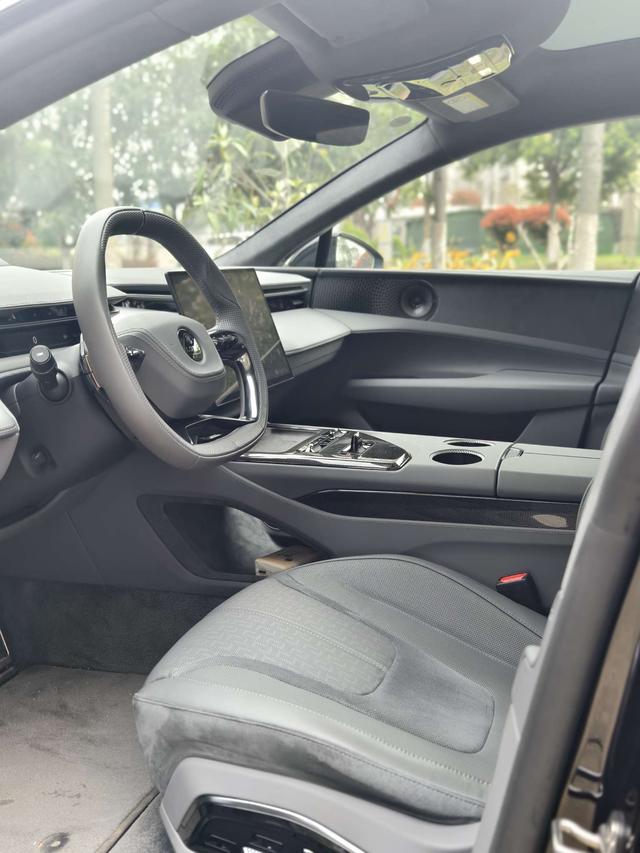Emeya 2025 Model 600 Luxury Edition – фото 4