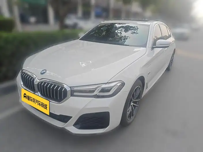 BMW 5 Series PHEV 2022 Model Facelift 535Le M Sports Set – фото 1