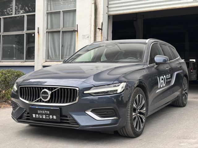 Volvo V60 2025 B5 Intelligent Long Range Luxury Edition – фото 1
