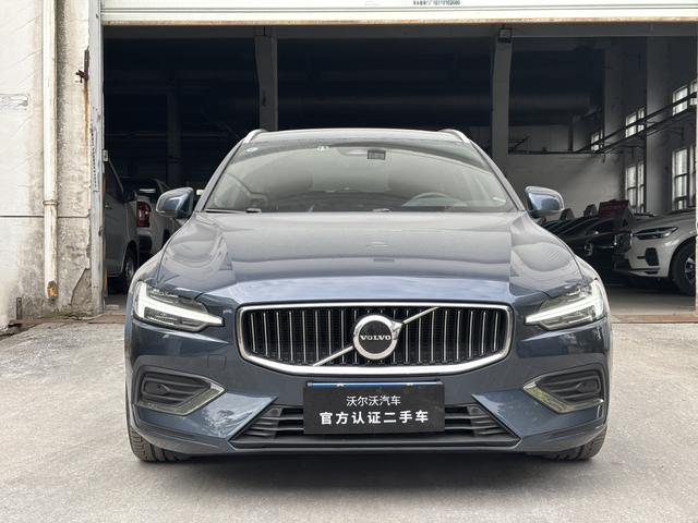 Volvo V60 2025 B5 Intelligent Long Range Luxury Edition – фото 2