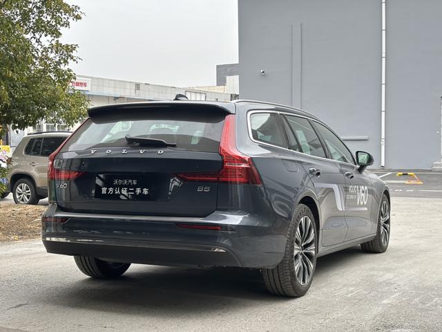 Volvo V60 2025 B5 Intelligent Long Range Luxury Edition – фото 6