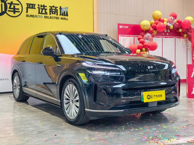 ONVO L90 2025 Six-seater version Ultra