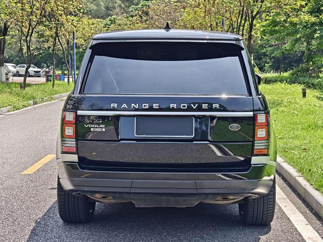 Land Rover Range Rover 2017 3.0 V6 SC Vogue Extended – фото 15