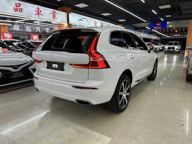 Volvo XC60 PHEV 2021 T8 E-Drive Hybrid Smart Enjoy Luxury Edition – фото 4