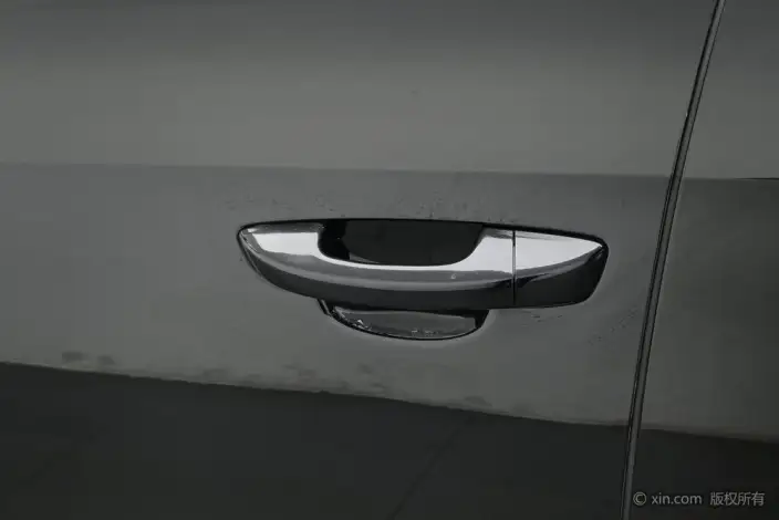 Volkswagen Lavida 2019 Model Voyage 1.5L Manual Comfort Edition China VI – фото 9