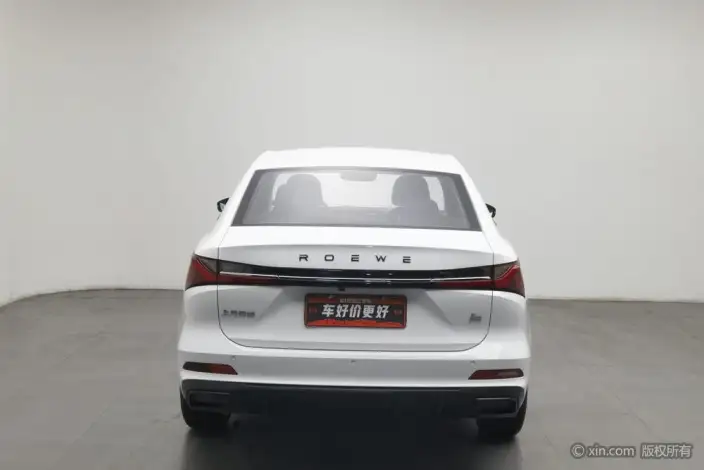 Roewe i5 2023 Model 1.5L Manual Comfort Edition – фото 3