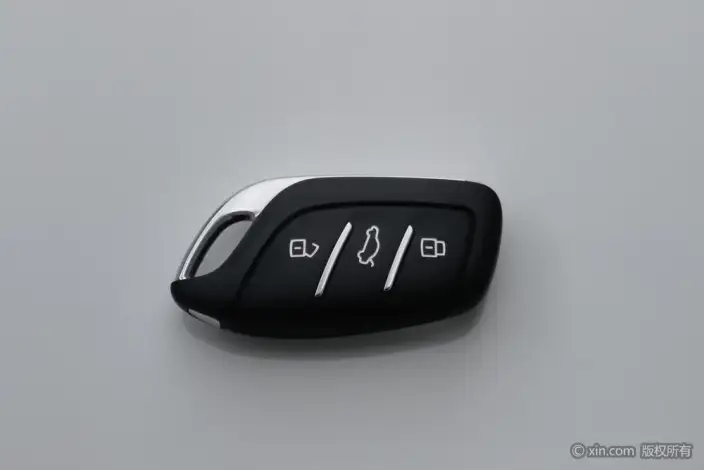 Roewe i5 2023 Model 1.5L Manual Comfort Edition – фото 6