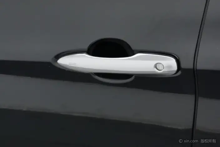 Toyota Avalon 2019 Model Hybrid 2.5L Deluxe Edition China VI – фото 8