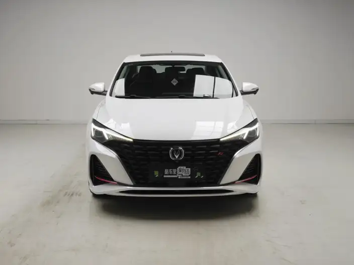Changan Eado 2022 Model PLUS Blue whale NE 1.4T GDI DCT Noble Model – фото 2