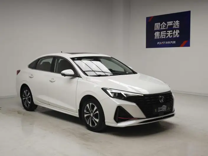 Changan Eado 2022 Model PLUS Blue whale NE 1.4T GDI DCT Noble Model – фото 3