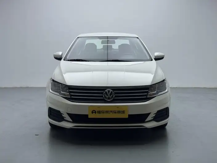 Volkswagen Lavida 2019 Model Voyage 1.5L Automatic Fashion edition China VI – фото 2