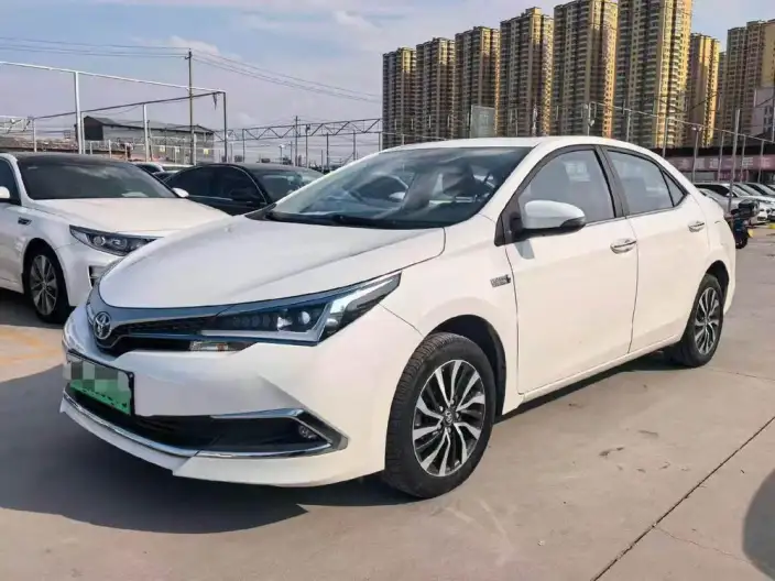 Corolla Hybrid E+ 2019 Model 1.8L Leading version – фото 1