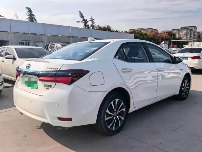 Corolla Hybrid E+ 2019 Model 1.8L Leading version – фото 6