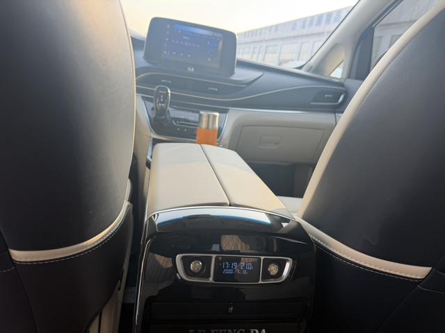 Buick GL8 2021 Land Business 652T Comfort – фото 8