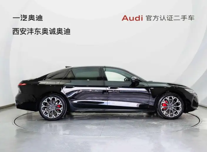 Audi A6L 2026 Model 2.0T quattro Exclusive Model – фото 5