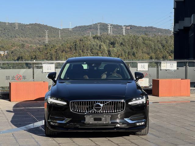 Volvo S90 2019 T5 Intelligent Refined – фото 2