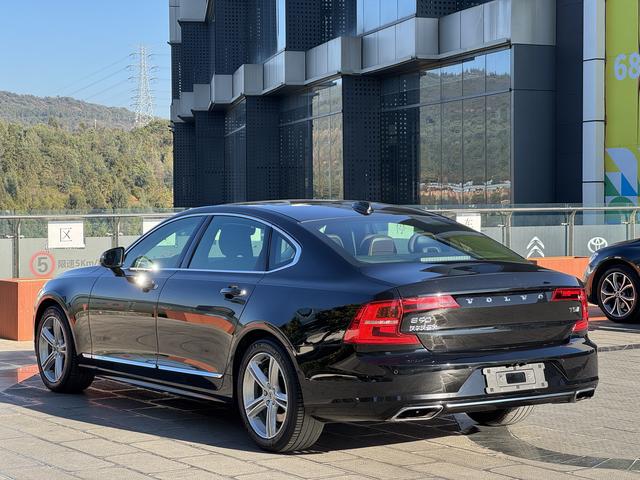 Volvo S90 2019 T5 Intelligent Refined – фото 5