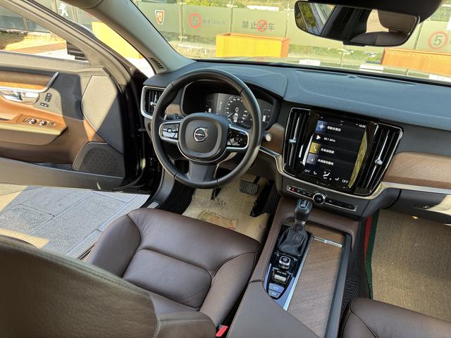 Volvo S90 2019 T5 Intelligent Refined – фото 35