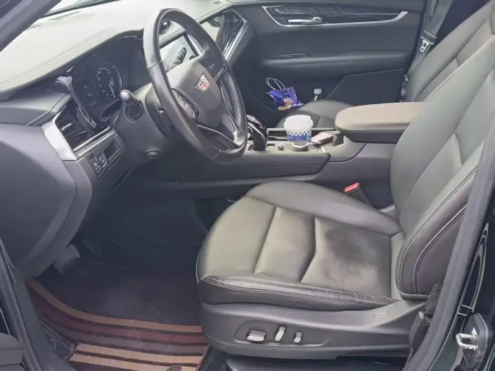 Cadillac XT6 2022 Model 2.0T VI seat 4WD Luxury Model Standard Edition – фото 9