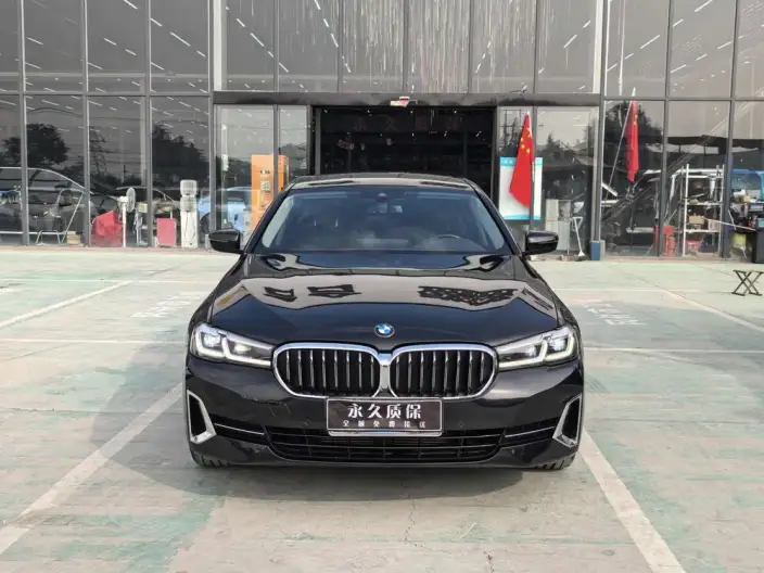 BMW 5 Series 2022 Model Facelift 525Li Luxury Set – фото 2