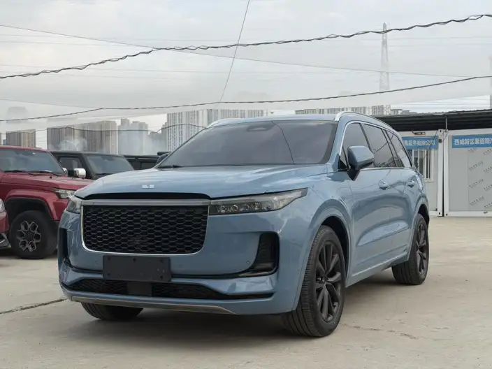 Li Auto ONE 2021 Model Extended Range 6 seat Edition – фото 1