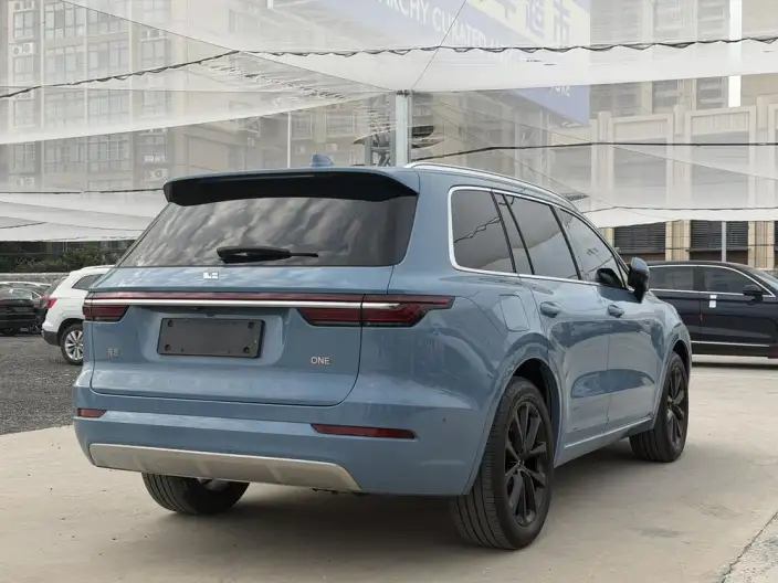 Li Auto ONE 2021 Model Extended Range 6 seat Edition – фото 6