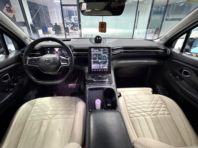 NIO ES8 2018 355km Base – фото 9