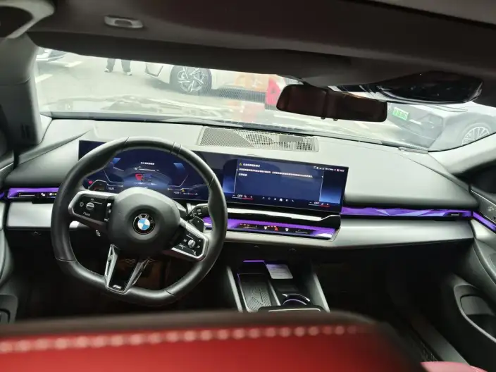 BMW 5 Series 2024 Model 530Li Leading Model M Sports Set – фото 8