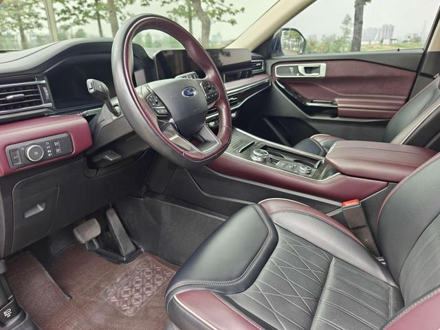 Ford Explorer Раздел 2023 EcoBoost 285 4WD Titan Jin Edition 7 seat – фото 8