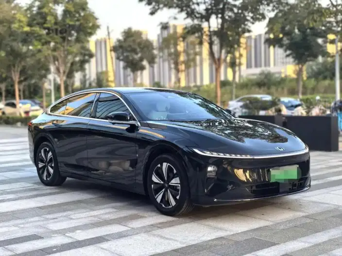 Changan Qiyuan A07 2025 Model Blue whale Extended Range 140 Elite Model – фото 3