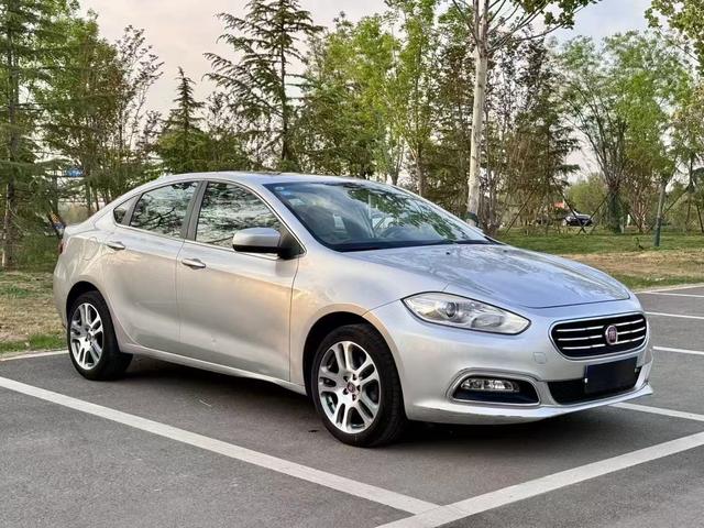 Viaggio 2013 модификация 1.4T Anniversary Edition