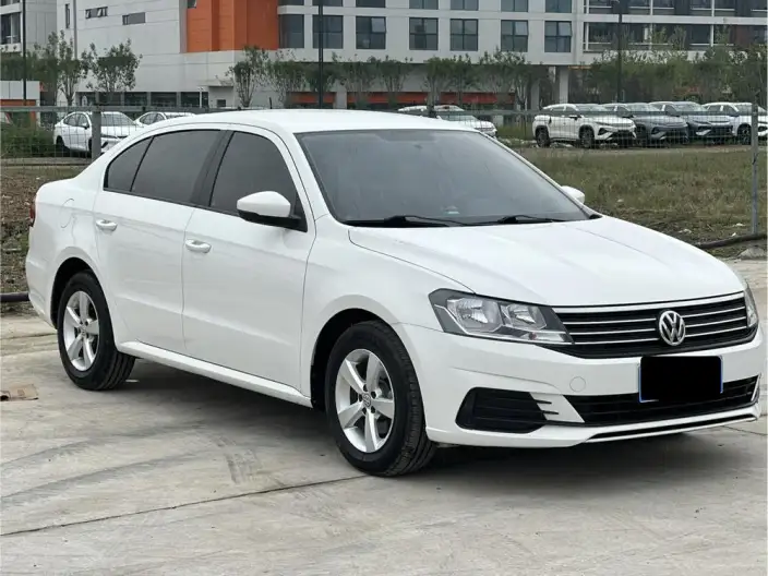 Volkswagen Lavida 2019 Model 1.5L Automatic Fashion edition China VI – фото 3