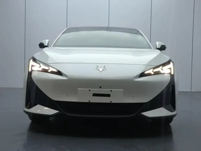 Arcfox α-S 5 2025 Model Facelift 560PRO 185kW