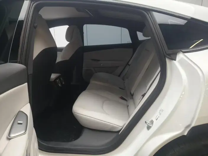 Arcfox α-S 5 2025 Model Facelift 560PRO 185kW – фото 9