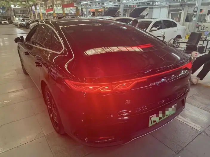 BYD Han EV 2024 Model Honor Edition 605KM Noble Model – фото 3